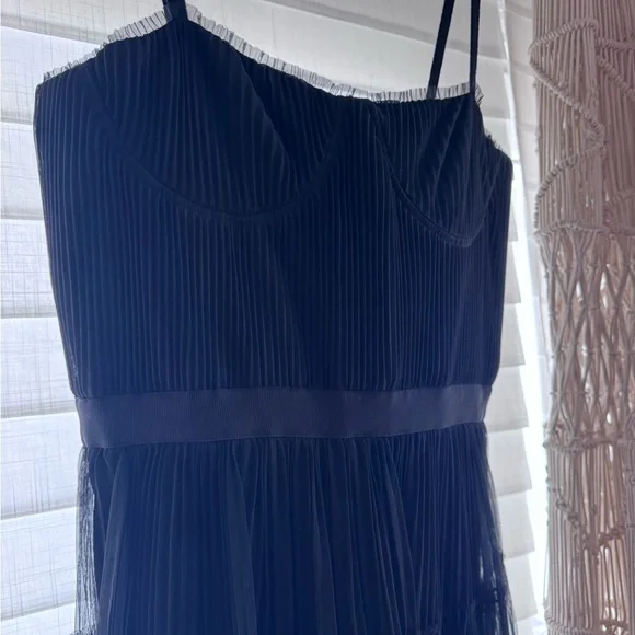 Alice + Olivia Black Pleated Tulle Midi Dress w/ Romper Lining Size 8 NWT $695 - Picture 8 of 11